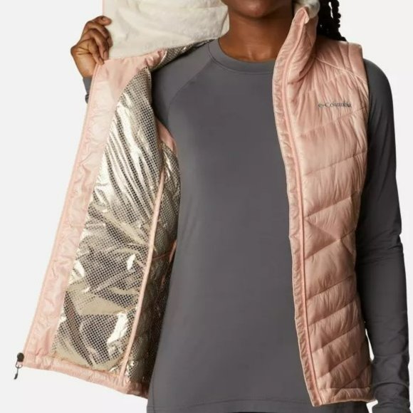 Two Columbia Vests - Picture 3 of 6